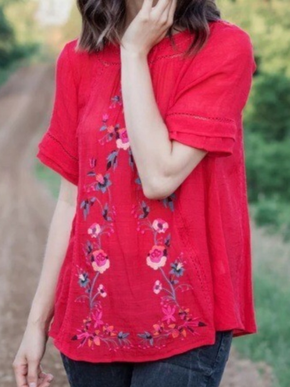 Umgee embroidered short sleeve top